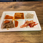 KOREAN DINING 7Mac - 