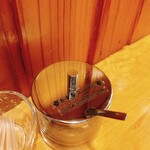 らーめん のぶ - 自家製コショウ