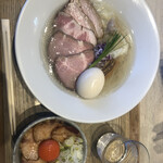 宍道湖しじみ中華蕎麦 琥珀 - 