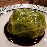 ボクたかし - 鹿肉のロールキャベツ。キャベツはチリメンキャベツを使うこだわり。