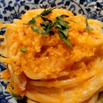 ボクたかし - カラスミのパスタ。お取り分けまでして下さる心遣いも有り難い