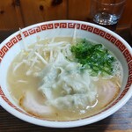 麺家うえの - 料理写真:
