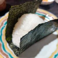 冨久屋 - 南部鉄器で炊いたコシヒカリの塩むすび