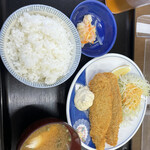 魚辰食堂 - 
