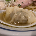 手打式超多加水麺 ののくら - 煮玉子 ワンタン 中華そば(塩) ワンタン