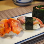 友寿司 - 料理写真:赤貝