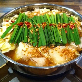 大阪のもつ鍋で心も体もぽかぽか もつ鍋が人気のお店11選 食べログまとめ