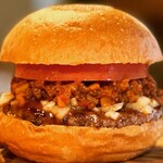 BurgerShop HOTBOX - HOTBOX's MO○ Burger
