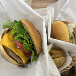 FRESHNESS BURGER - 