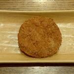 ディオ - メンチカツ (税抜)45円 (2023.02.01)