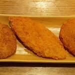 ディオ - メンチカツ (税抜)45円、白身フライ (税抜)45円、牛コロッケ(税抜)45円 (2023.02.01)