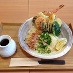 淡路島の特別なうどん屋 KEKKOI - 天盛ぶっかけ（冷）