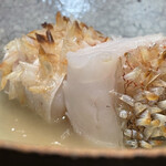 日本料理FUJI - 白甘鯛の松笠炭焼き