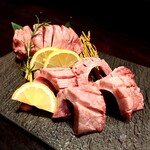 焼肉 ゆぐち 銀座通り店 - 