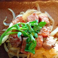 横浜瀬里奈 ステーキドーム - 