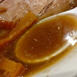 煮干し中華そば 一剣 - オイリーで旨い