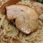 煮干し中華そば 一剣 - ミセスと交換した