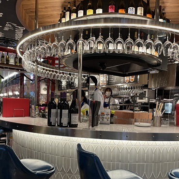 ワイン食堂 ヒノマル - あおば通（ワインバー）の写真