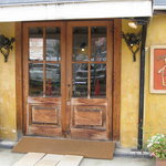 PATISSERIE Bien Sur - ウッディな外観