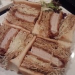 これは、皆さんが頼むカツサンド