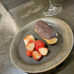 サルキッチン - エクレアといちごちゃん