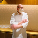 銀座 しのはら - わー、鳥肌立つ、と驚いてます。