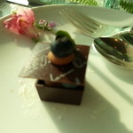 オリエンタルラウンジ - キャラメル　ショコラ