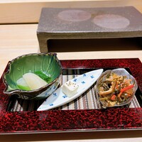 鮨 無垢/鮨 白銀 - 