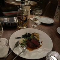 TOKYO Whisky Library - 