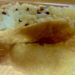 Asahi Sushi - 「いなり海苔巻きせっと」おいなりさんの酢飯にはごまも入りましたミャ。具はなし