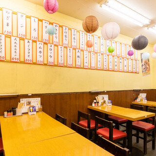 Excellent access within the shopping district ◎ A popular Izakaya (Japanese-style bar) that retains its old-fashioned charm