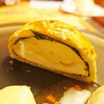 イル・ド・フランス  - 天然真鯛ムースのパイ包み焼きが絶品(^^)