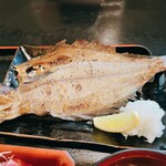 Mikore - 焼魚(カレイの丸干し)