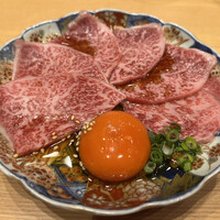 神戸焼肉 金虎 - 神戸牛特選リブロースユッケ