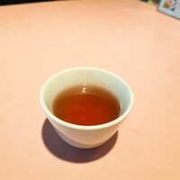 シェフス - ⚫温かいお茶