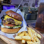 ヒッチ ハイカーズ バーガー スタンド - 