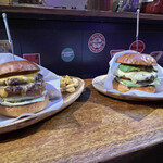 ヒッチ ハイカーズ バーガー スタンド - 