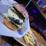 ヒッチ ハイカーズ バーガー スタンド - 