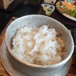 Kagonoya - ご飯はもち麦をチョイス
