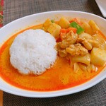 タイ料理ぺっぽい - イエローカレー