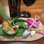 ワイン食堂　根