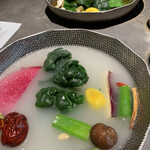 Shabushabu Retasu - 薬膳コラーゲン出汁、おさつがおいしい