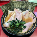 豚骨醤油ラーメン 王道家 - チャーシューメン5枚