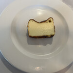 Tokyo食堂 - バスクチーズケーキ