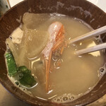 Miyoshi Zushi - 味噌汁のアップ