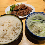 牛タン焼専門店 司　 西口名掛丁店 - 