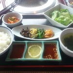 叙々苑 ルクア大阪店 - ランチのプレート