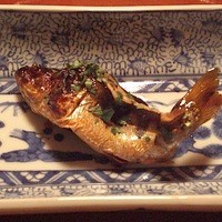 美山荘 - 夜　あまごと葉山椒の酢漬け