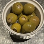 Spanish green olives and anchovy flavor