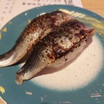 回し寿司 活 活美登利 - 炙りイワシ